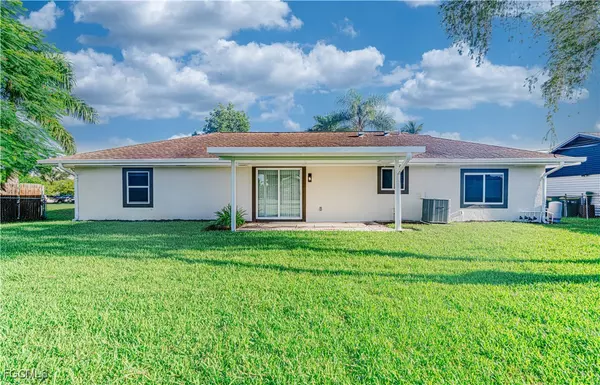 Naples, FL 34116,5442 29th PL SW