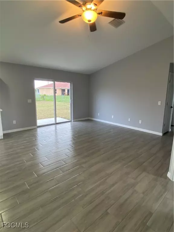 Lehigh Acres, FL 33971,3010 67th ST W