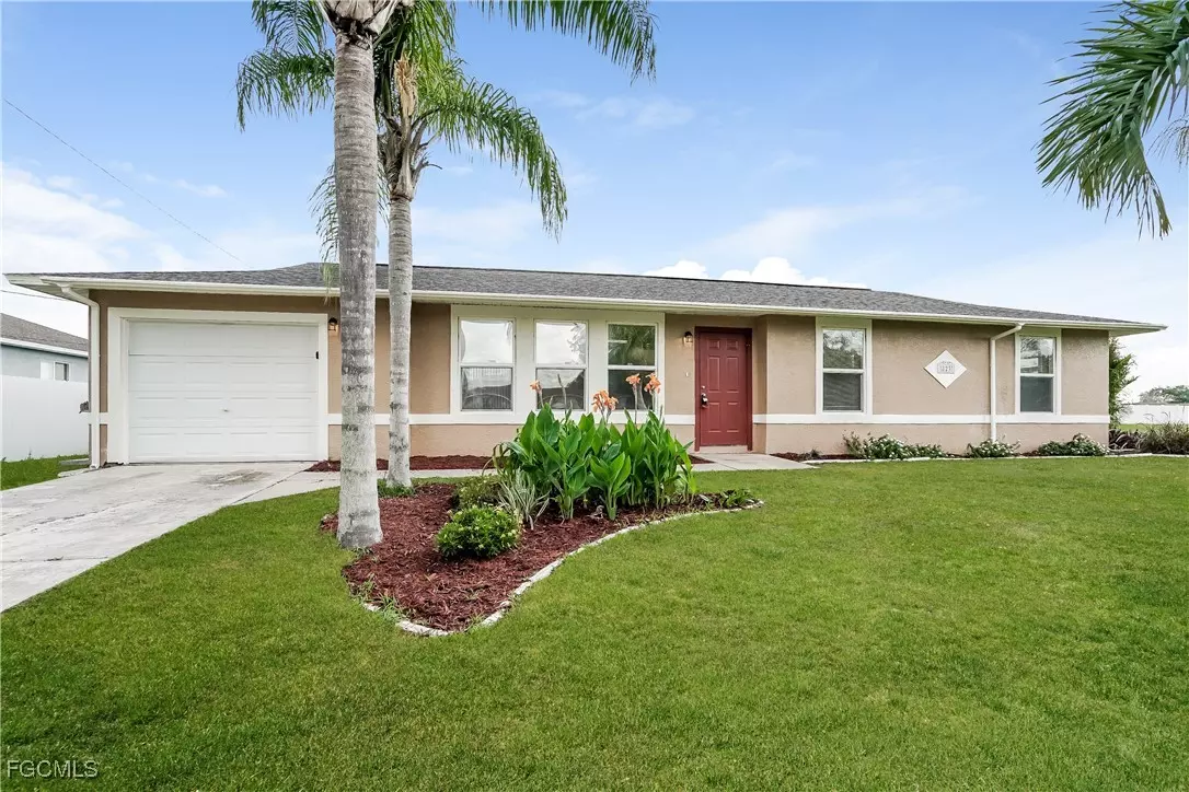 Cape Coral, FL 33909,823 NE 18th ST