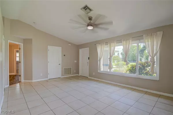 Cape Coral, FL 33909,2114 NE 22nd PL