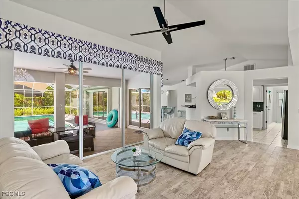 Cape Coral, FL 33914,4325 SW 6th AVE