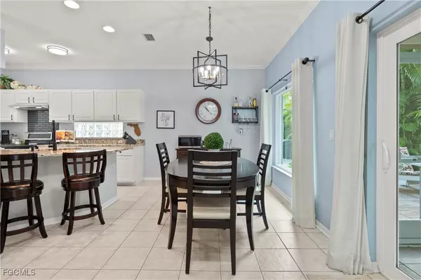 Estero, FL 33928,10720 Aqua Surf CT