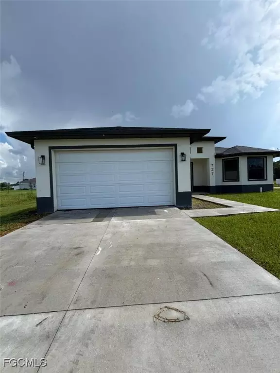 Lehigh Acres, FL 33974,727 ALETHA AVE S