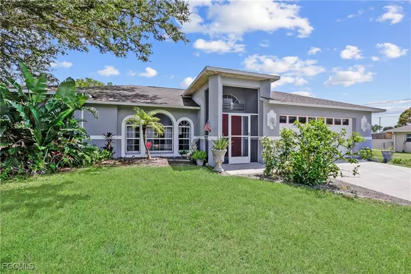 141 Zenith CIR, Fort Myers, FL 33913