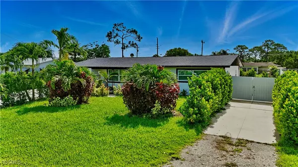 Lehigh Acres, FL 33936,339 Allenwood AVE