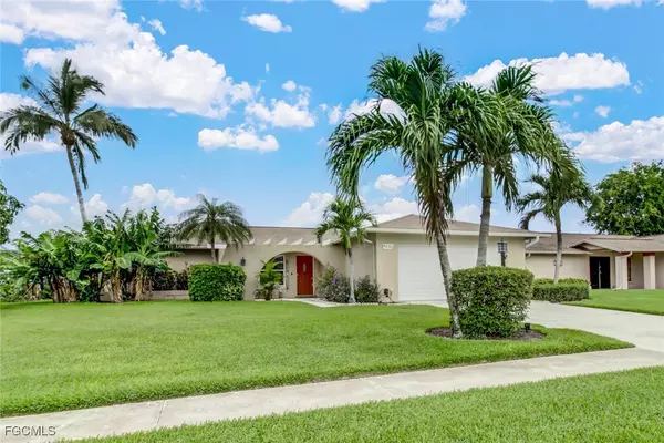 4650 Chippendale DR,  Naples,  FL 34112