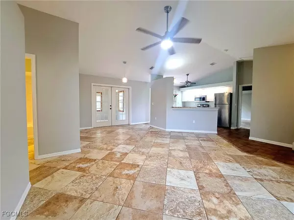 Fort Myers, FL 33967,18213 Apple RD