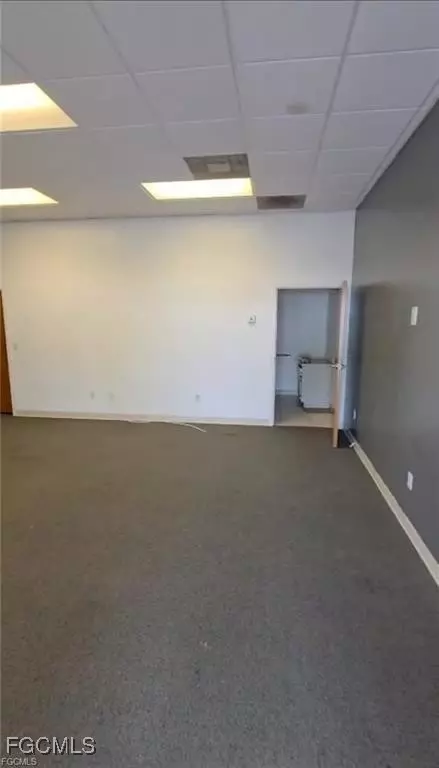 Fort Myers, FL 33916,3560 Work DR #B6