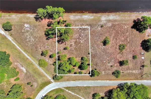 Lehigh Acres, FL 33974,666 Charles Sise ST