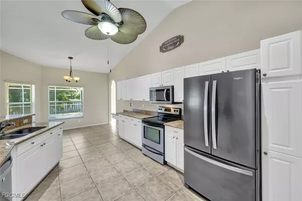 Cape Coral, FL 33993,1121 NW 27th AVE
