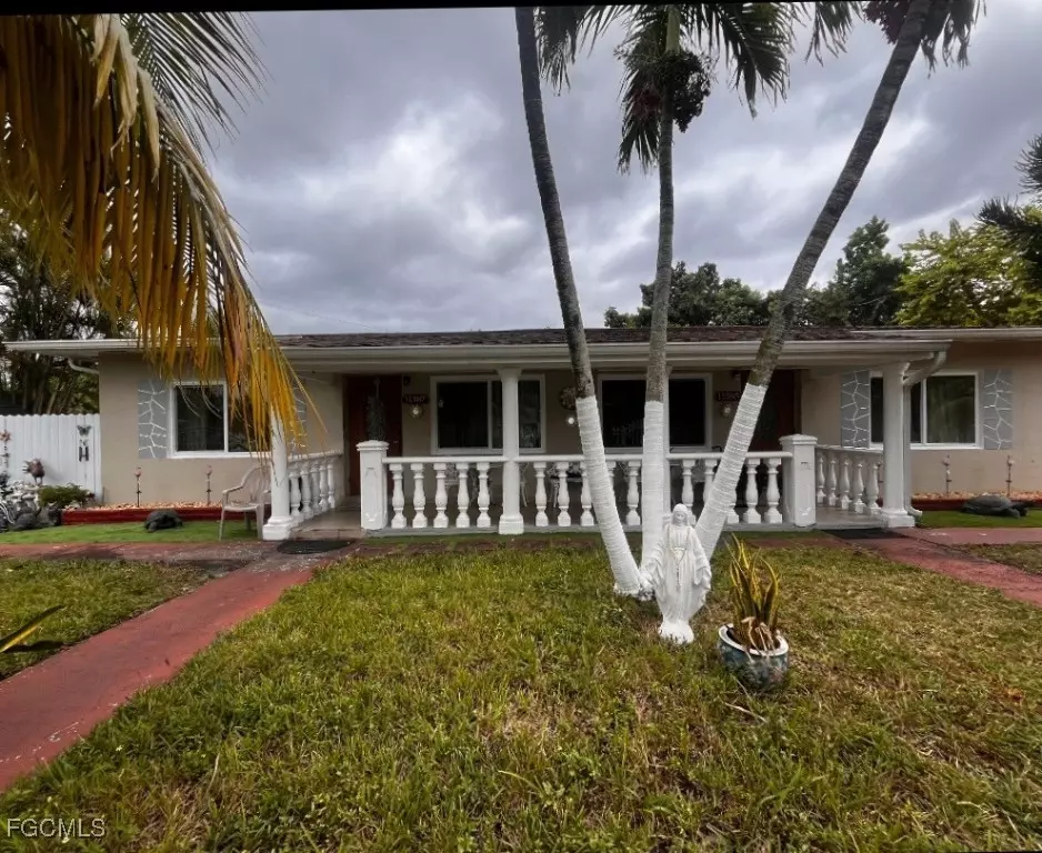 Dade City, FL 33168,11385 & 11387 NW 12 AVE