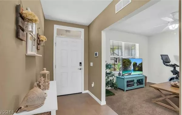 Cape Coral, FL 33909,3308 Acapulco CIR