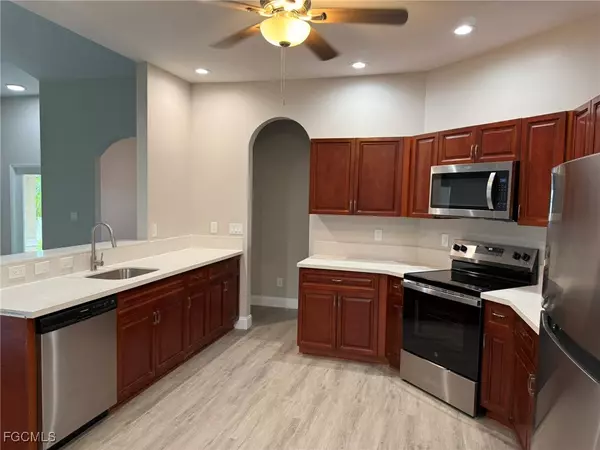 Lehigh Acres, FL 33976,1802 Floyd AVE S