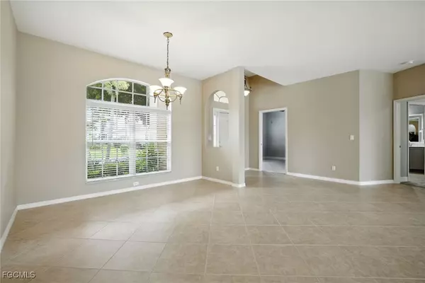 Fort Myers, FL 33908,16352 Cutters CT
