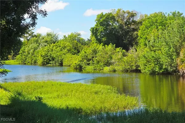 North Fort Myers, FL 33903,4301 Orange Grove BLVD