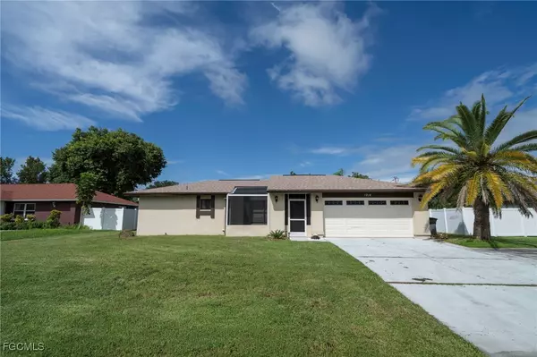 Cape Coral, FL 33990,1914 Country Club BLVD