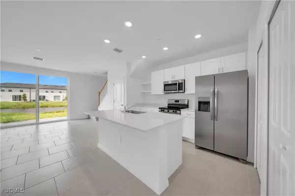 North Fort Myers, FL 33917,4243 Caterina CT