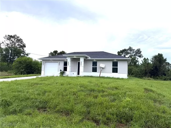 363 Hermosa AVE, Lehigh Acres, FL 33974