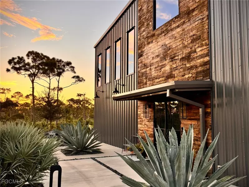 4412 Pinetree BLVD, St James City, FL 33956