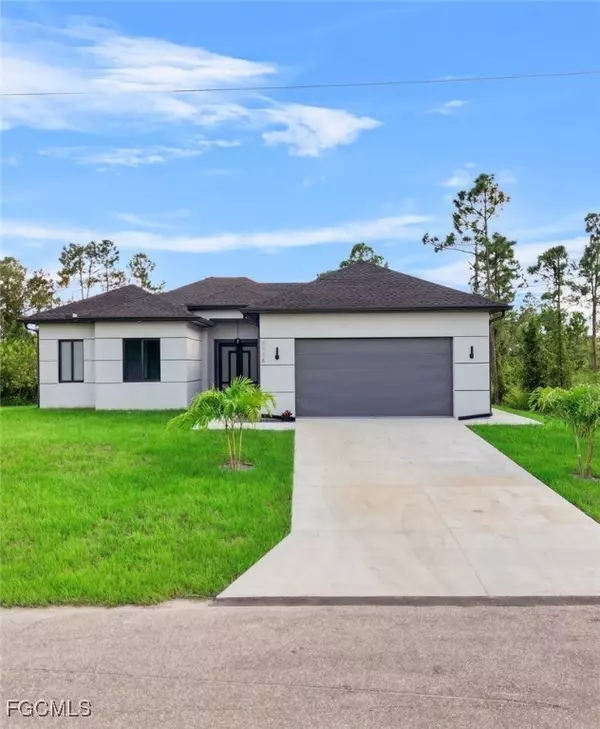 3102 Wanda AVE S, Lehigh Acres, FL 33976