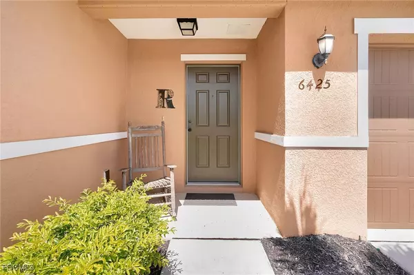 Fort Myers, FL 33908,6425 Estero Bay DR