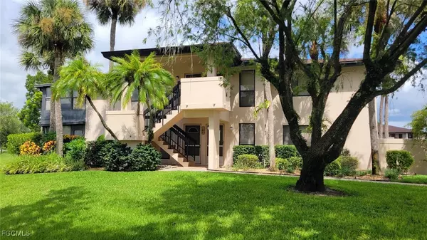 Labelle, FL 33935,1033 Villa DR #A204