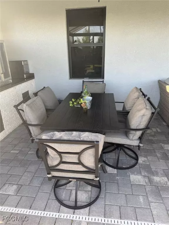 Cape Coral, FL 33993,1 NW 8th TER