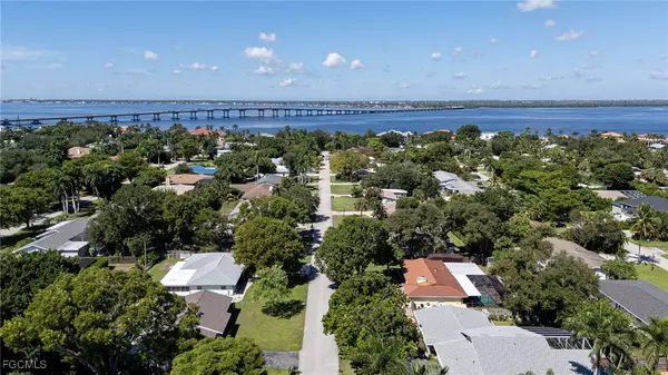 Fort Myers, FL 33901,1292 Biltmore DR