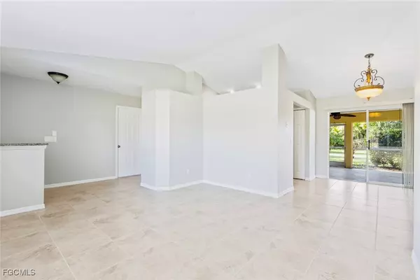 Lehigh Acres, FL 33971,2519 7th ST W