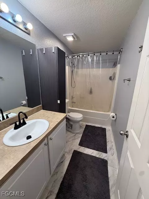 Lehigh Acres, FL 33972,1818 Robert AVE