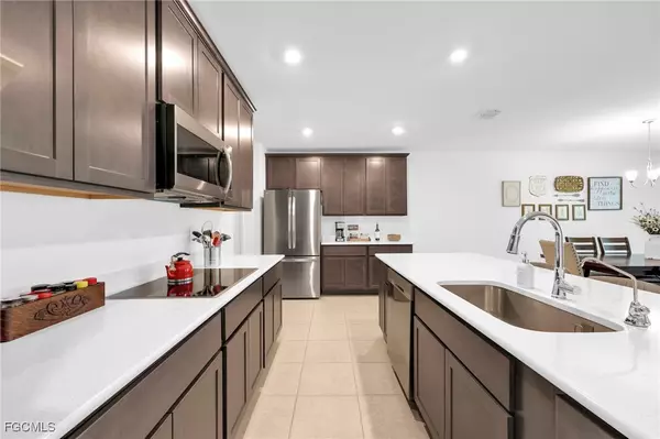 Lehigh Acres, FL 33971,1131 Alvin AVE