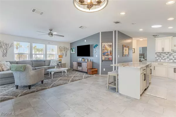 Fort Myers Beach, FL 33931,17780 Stevens BLVD