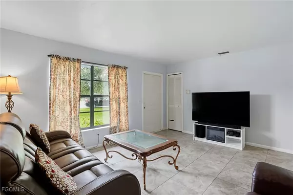 Fort Myers, FL 33905,2100 Ponce CIR