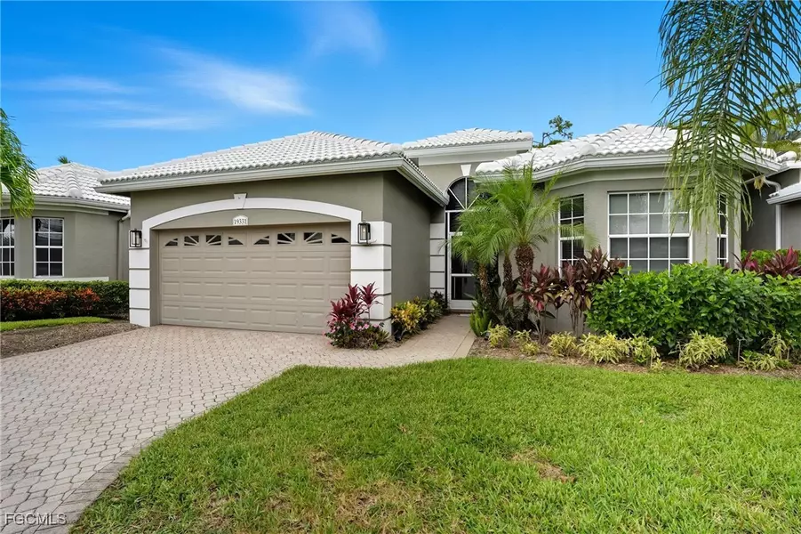 19331 Silver Oak DR, Estero, FL 33967