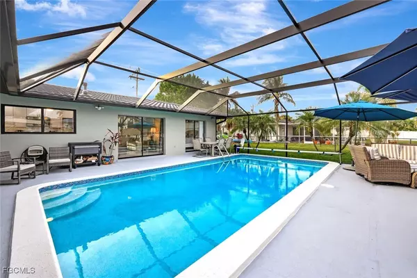 Cape Coral, FL 33914,5103 Pelican BLVD