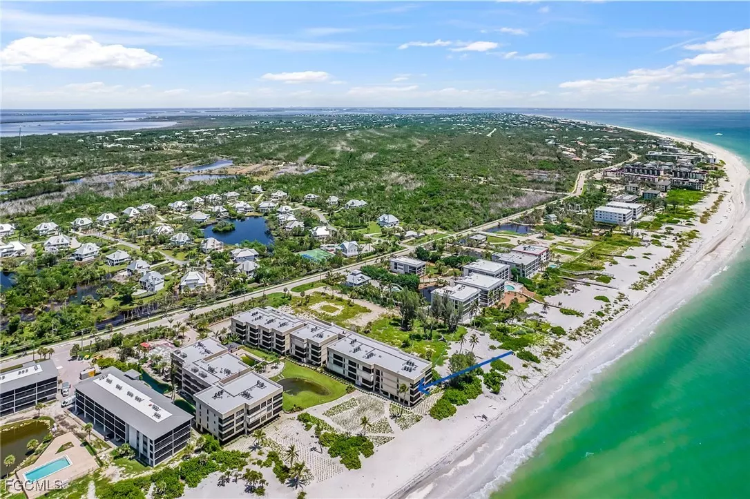 Sanibel, FL 33957,2721 W Gulf DR #201