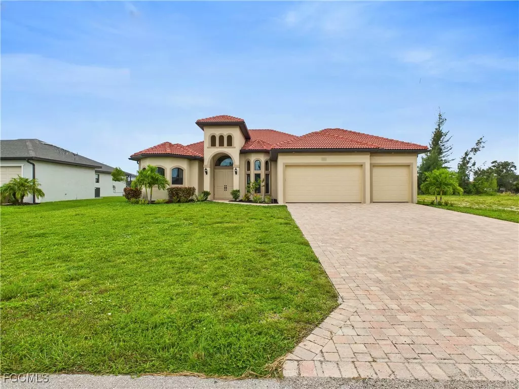 Cape Coral, FL 33914,1216 SW 31st TER