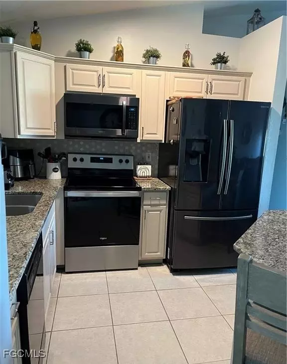 Fort Myers, FL 33913,714 Zephyr AVE