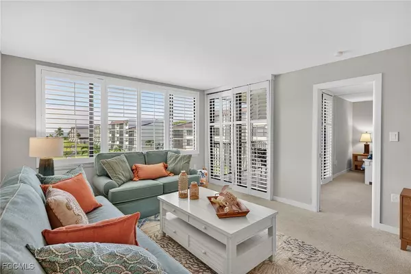 Sanibel, FL 33957,979 E Gulf DR #C363