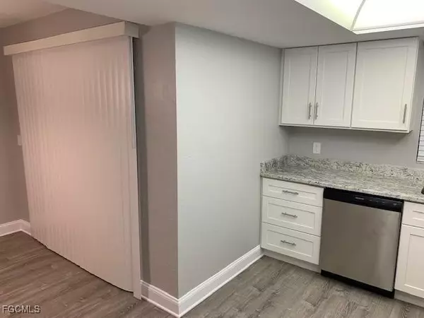 Fort Myers, FL 33912,13240 White Marsh LN #9