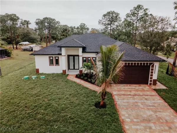 300 E 5th ST, Lehigh Acres, FL 33972