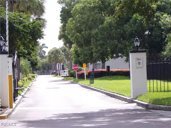 Orlando, FL 32822,4409 S Semoran BLVD