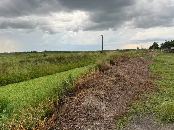 Labelle, FL 33935,5675 2nd RD