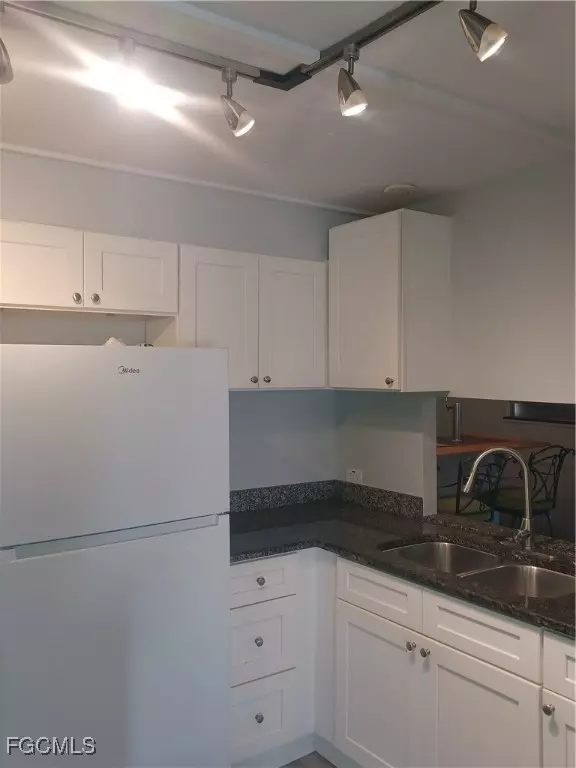 Bokeelia, FL 33922,5577 Meadowlark LN