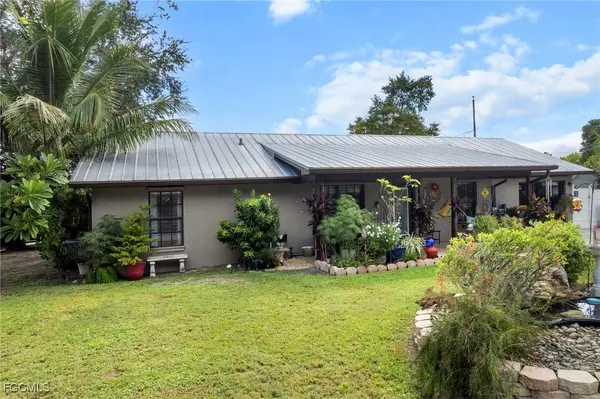 3168 Tropicana BLVD, Naples, FL 34116