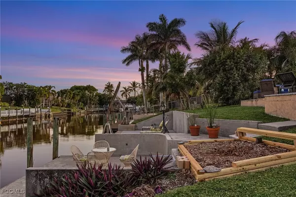 Cape Coral, FL 33904,2823 SE 18th AVE