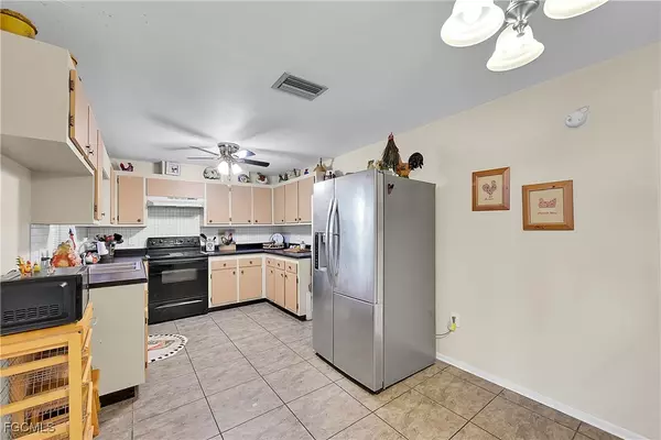 Fort Myers, FL 33905,237 Morse PLZ