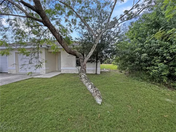Lehigh Acres, FL 33973,4987 28th ST SW
