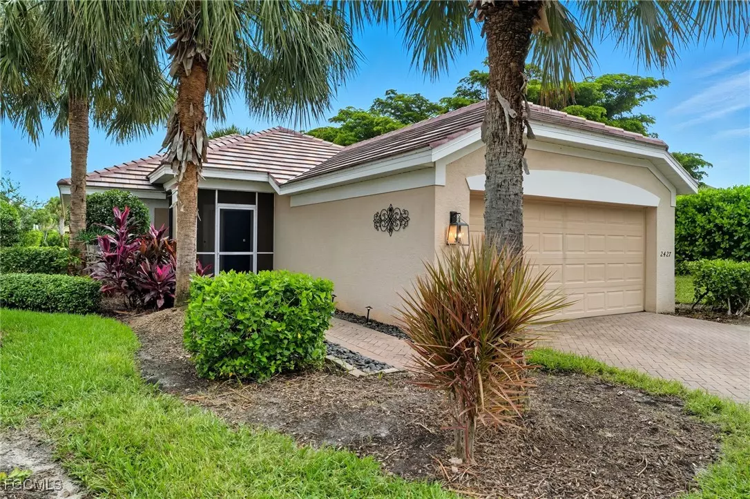 Cape Coral, FL 33991,2427 Woodbourne PL