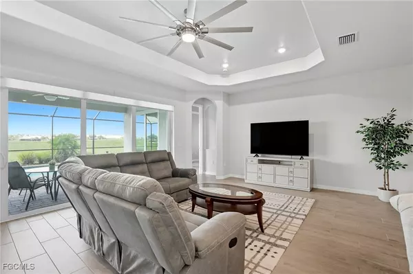 Punta Gorda, FL 33955,14437 Heritage Landing BLVD